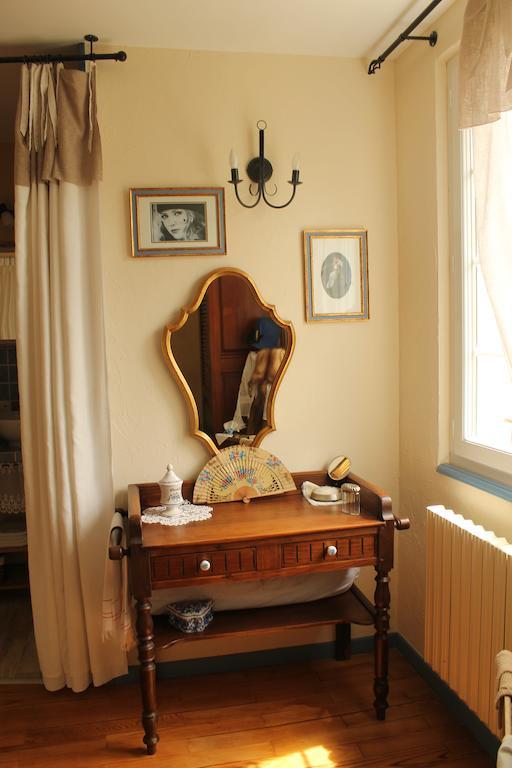 Maison D'Hotes Las Baillargues De Haut Mouchan Habitación foto